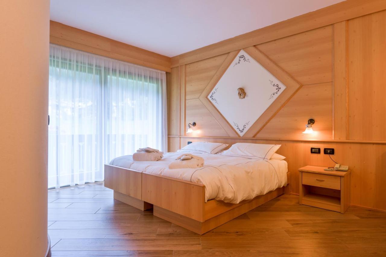 Chalet Pineta Relax Location Canazei Buitenkant foto