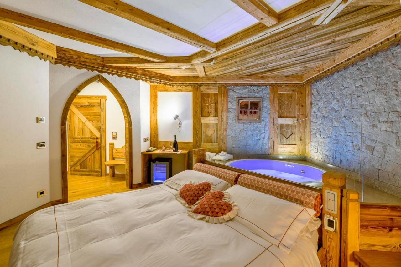 Chalet Pineta Relax Location Canazei Buitenkant foto